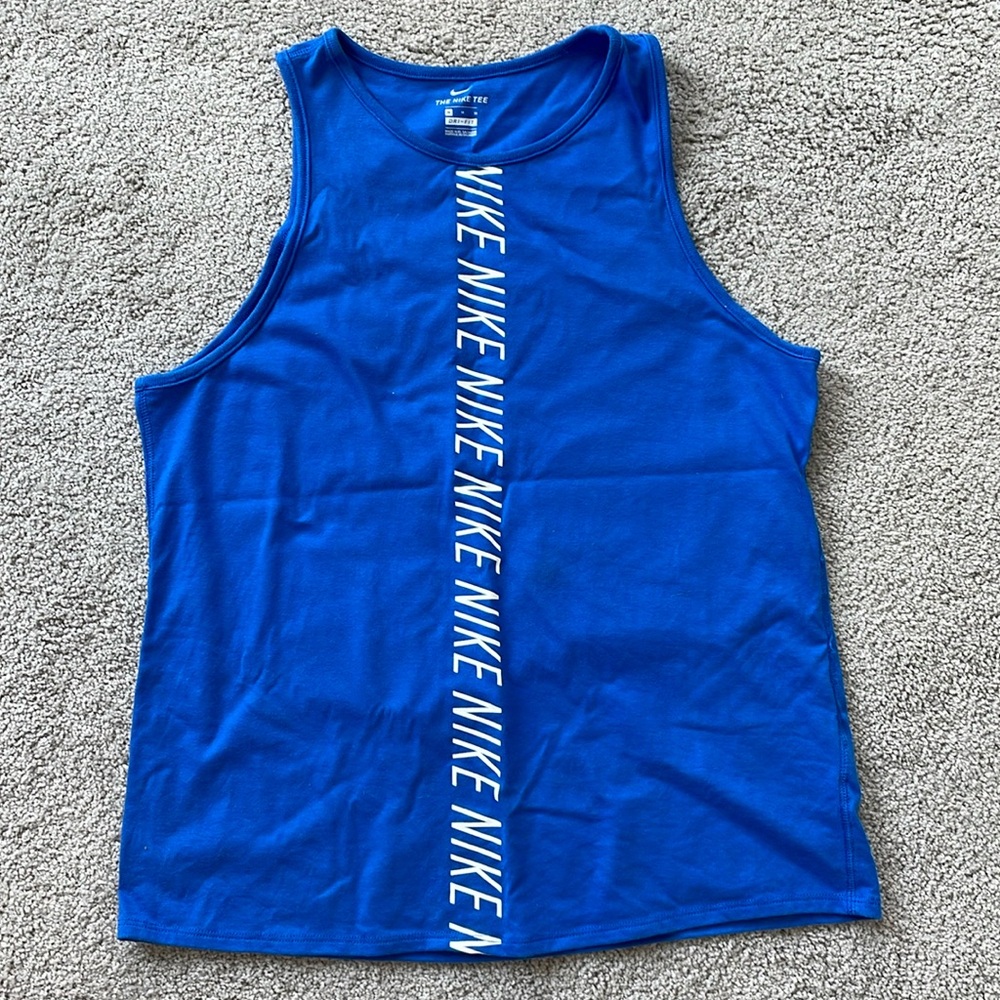 Nike tank